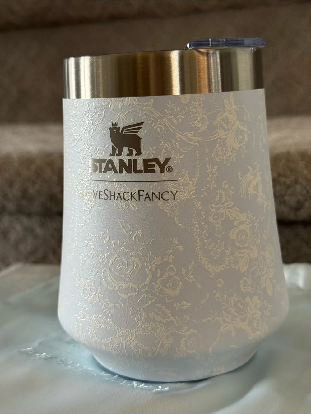 Stanley 1913 x LoveShackFancy Holiday Reserve Wine Tumbler | 11 OZ Alpine Blue - Picture 1 of 6